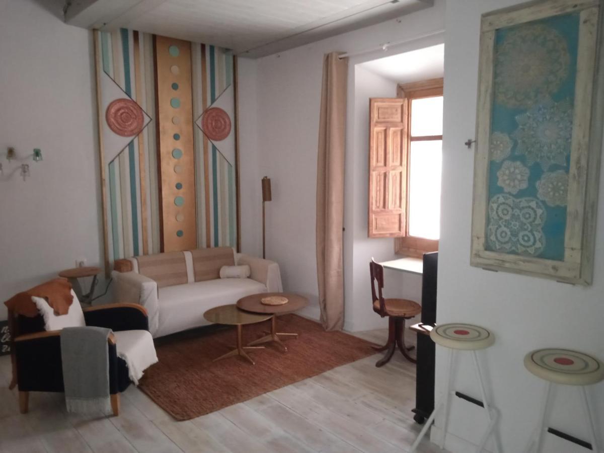 Curioso Apartamento Tipo Loft De 25 M Cuadrados Appartement Sanlúcar de Barrameda Buitenkant foto